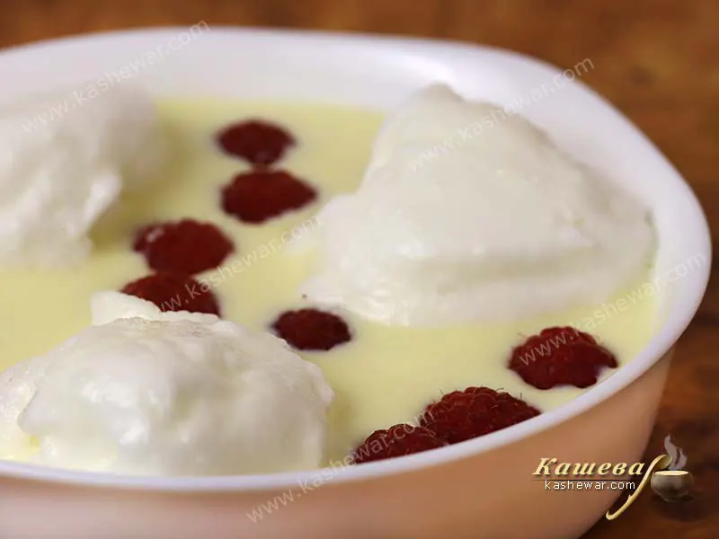Десерт «Плаваючий острів» – рецепт з фото, французька кухня