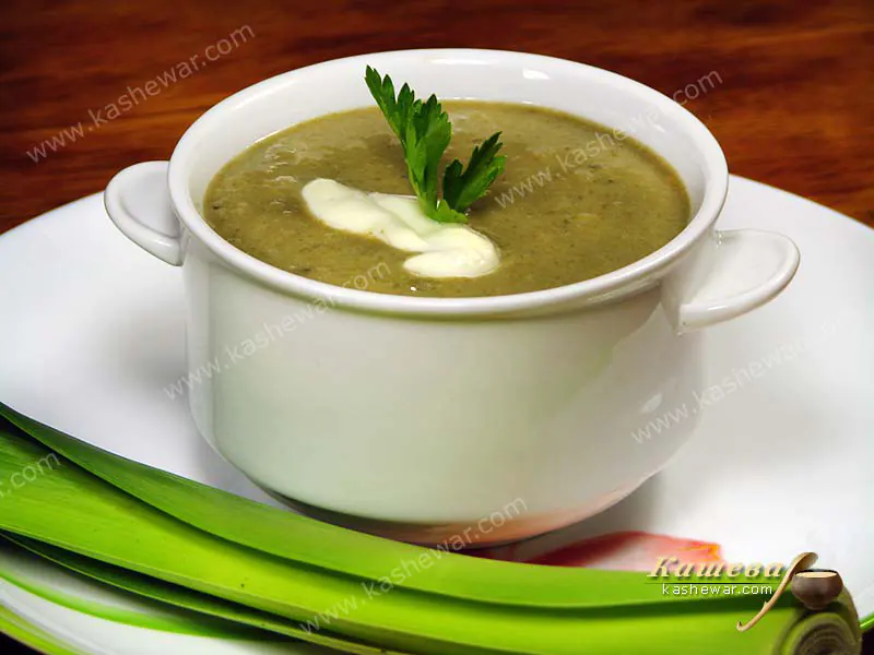 Sorrel and leek soup – recipe with photo, english cuisine
