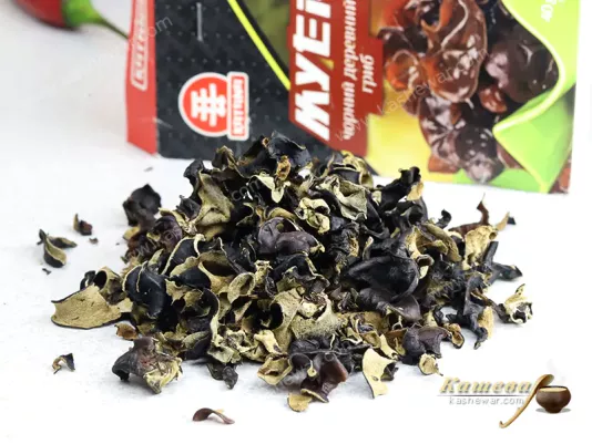Dried black wood ear mushrooms Muer