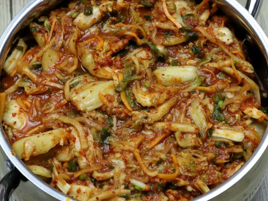 Braising Pork Ribs with Kimchi