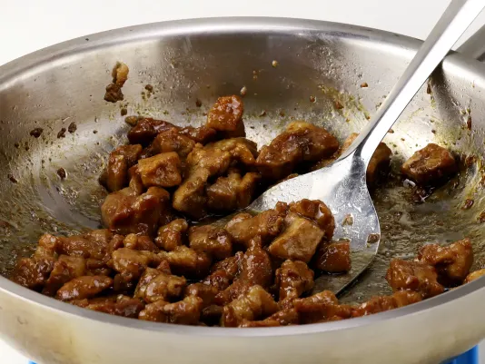 Fry the Meat and Assemble the Dish