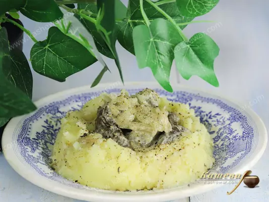 Яловича легеня в сметані – рецепт з фото, основна страва