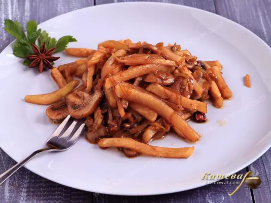 Капуста кольрабі з печерицями – рецепт з фото, закуска