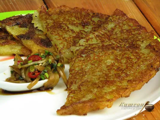 Картопляний млинець (Gamjajeon) – рецепт з фото, корейська кухня
