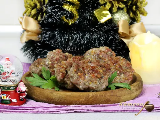 Кленові котлети зі свинячого фаршу – рецепт з фото, французька кухня
