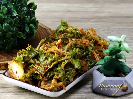Корейська закуска з листя салату – рецепт з фото, корейська кухня