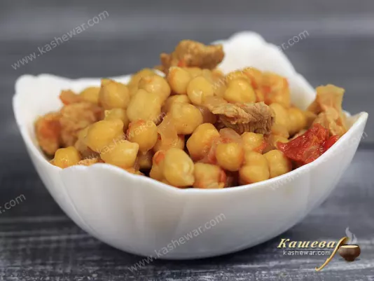 Нут со свининой – рецепт с фото, испанская кухня