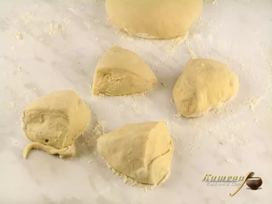 Divide the dough into pieces