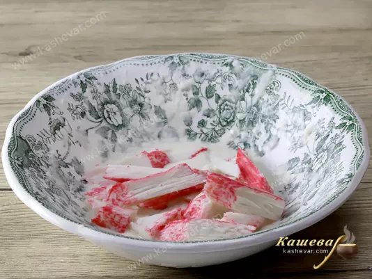 Крабовые палочки в тесте