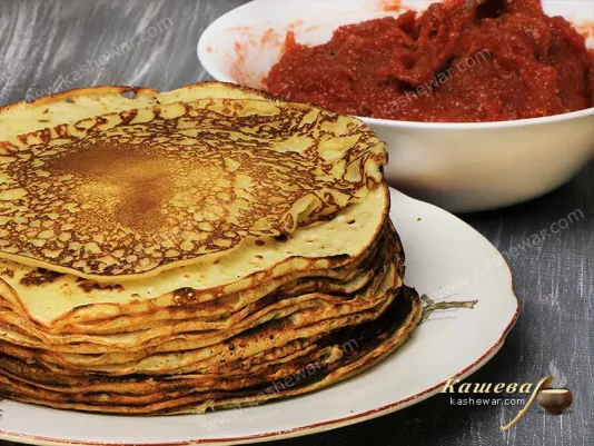 Pancakes and marmalade