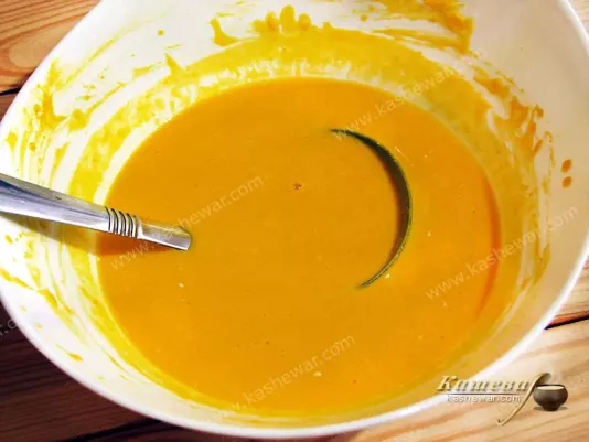 Pumpkin pancake dough