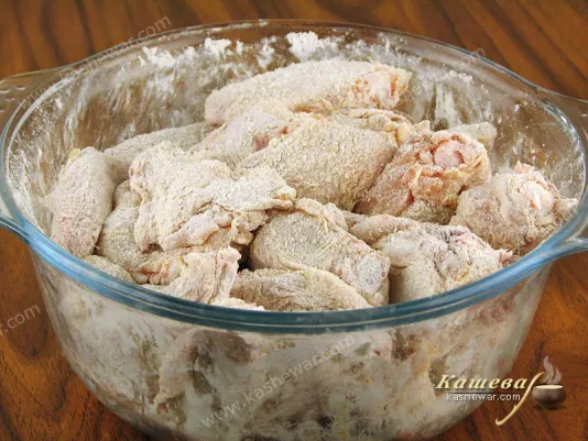 Marinating chicken wings