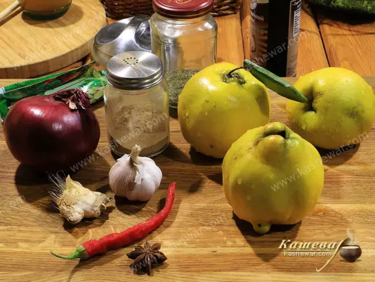 Quince chutney ingredients