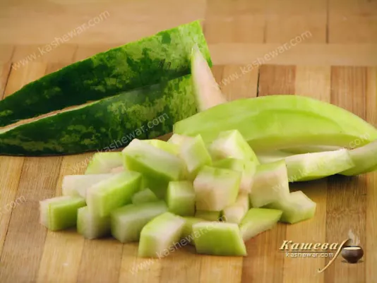 Арбузные корки для цукатов