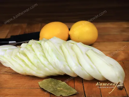 Фенхель з лимоном