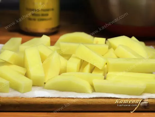 Картопля брусочками