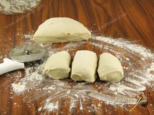 Divide risen dough into 6 pieces