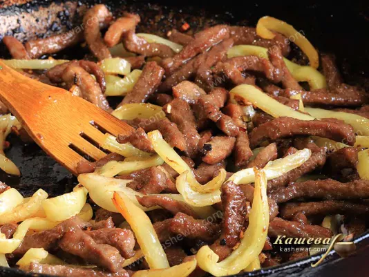 Bell peppers with beef