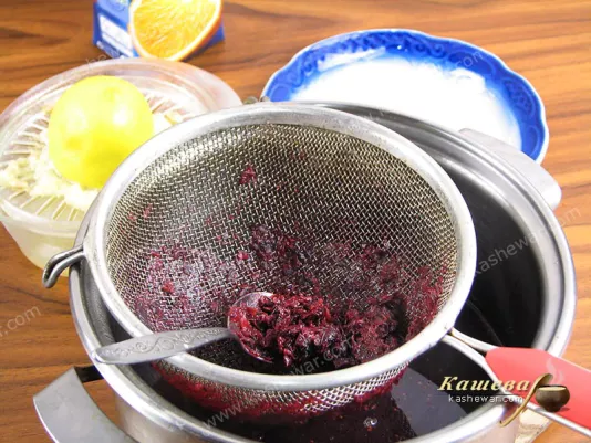 Grated cranberries