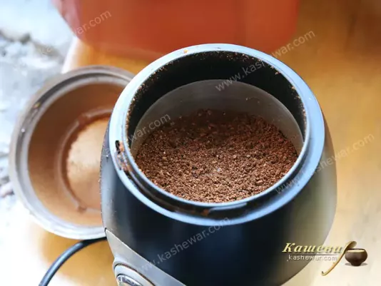 Ground viburnum seeds