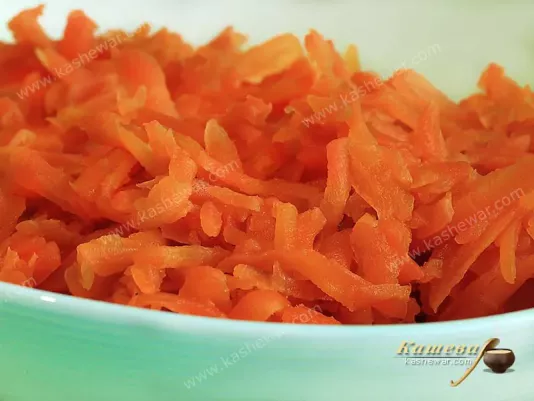 Grated carrots