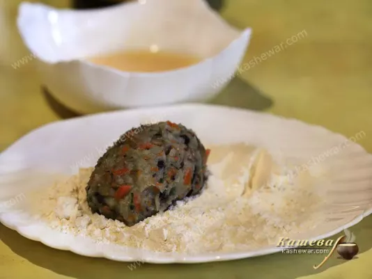Potato cutlets in flour