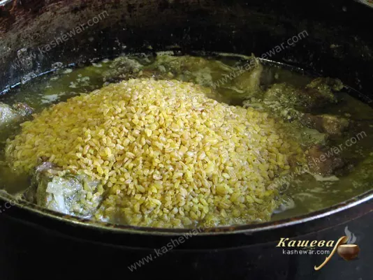 Кролик с булгуром