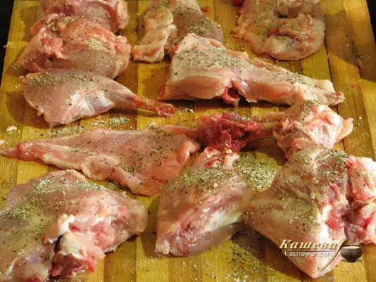 Marinating a rabbit