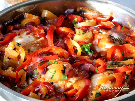Chicken thighs with sweet peppers