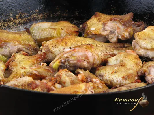 Fried chicken pieces