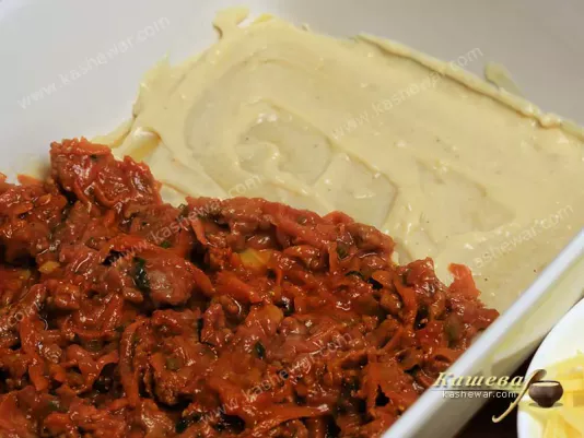 Bolognese sauce for lasagna