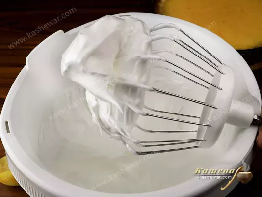 Meringue on a whisk