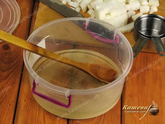 Marinade for daikon