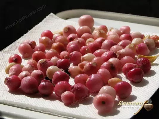 Drying pickled onions