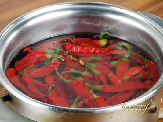 Pepper soaking