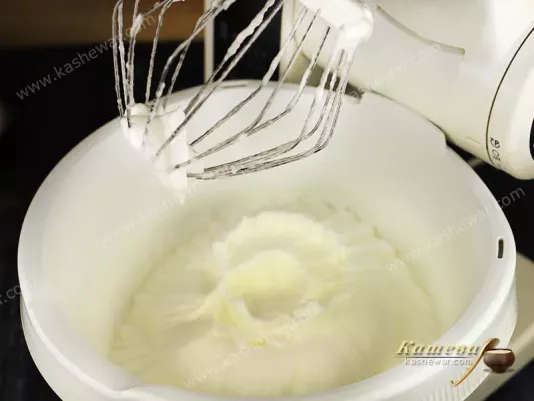 Whipped egg whites