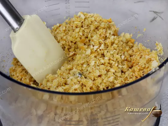 Cracker base
