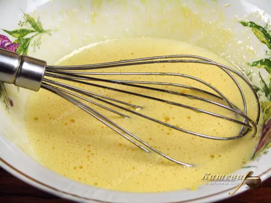 Whipped egg yolks