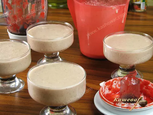 Strawberry mousse