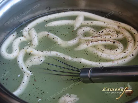 Сыворотка с майонезом для окрошки