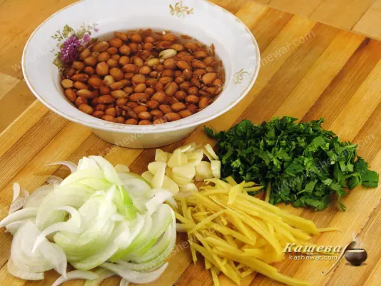 Preparing vegetables and spices