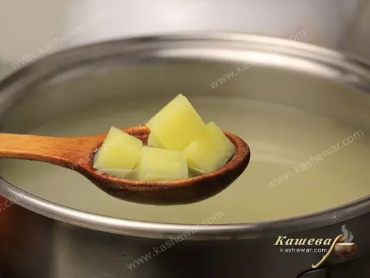 Картофель порезанный кубиком