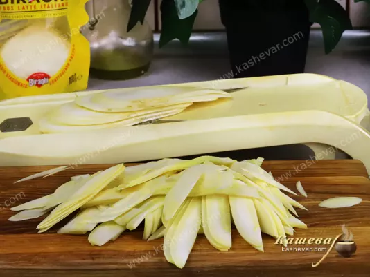 Zucchini, cut into strips