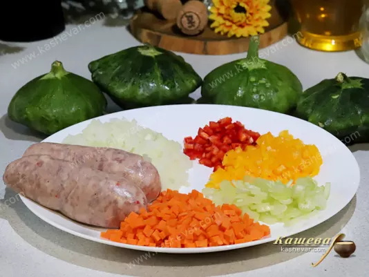 Порезанные овощи для начинки