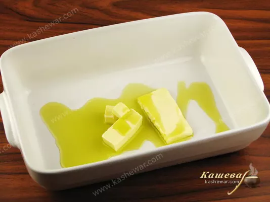 Масло в форме