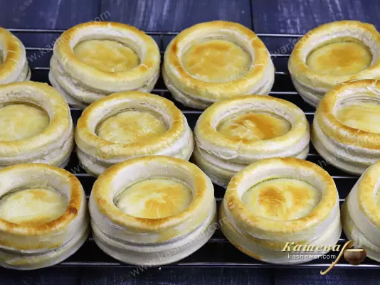 Baked cakes