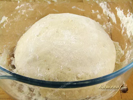 Pizza dough kneading