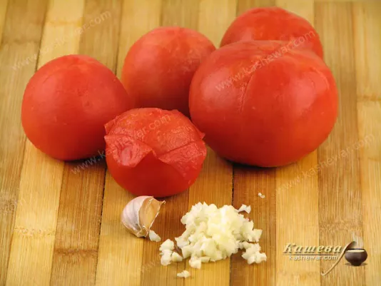 Pizza sauce ingredients for pizza in a pan