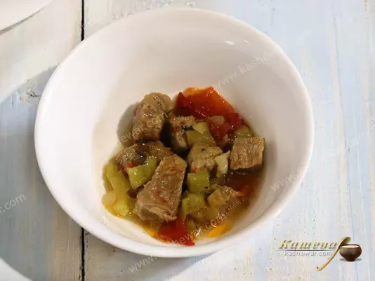 Meat and vegetables in a bowl