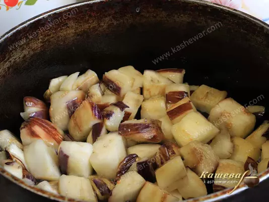 Frying eggplant